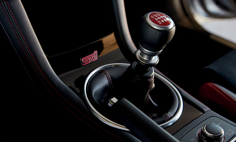 <br>In the WRX STI, added control and precision comes in the form of a 6-speed close ratio transmission and SI-DRIVE for on-the-fly performance adjustments.